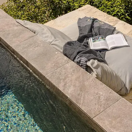 Vinothea Veranda Villa *